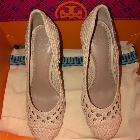 Tory Burch Grove Pump Sz 5 - Picture 7 of 8
